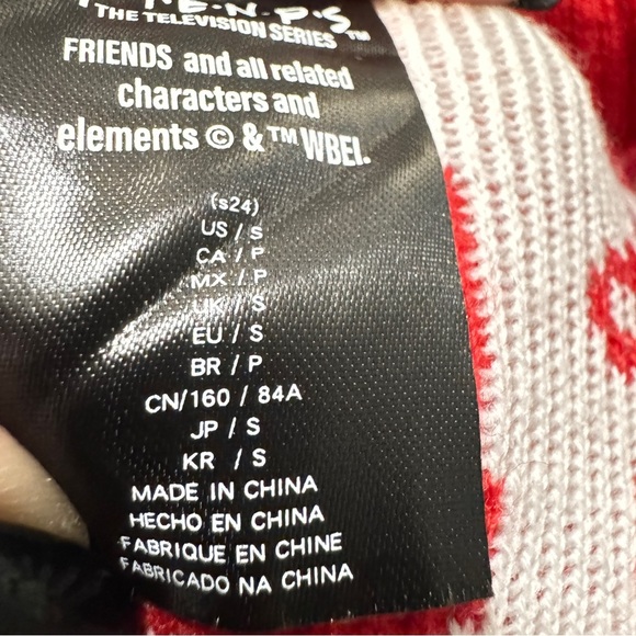 🎄 Friends TV Show Ugly Christmas Sweater Forever 21 – Size Small NWT Holiday - Picture 13 of 14